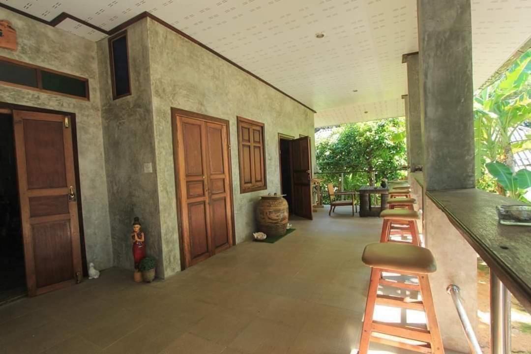 Baanyaiguesthouse Koh Mak Exteriör bild